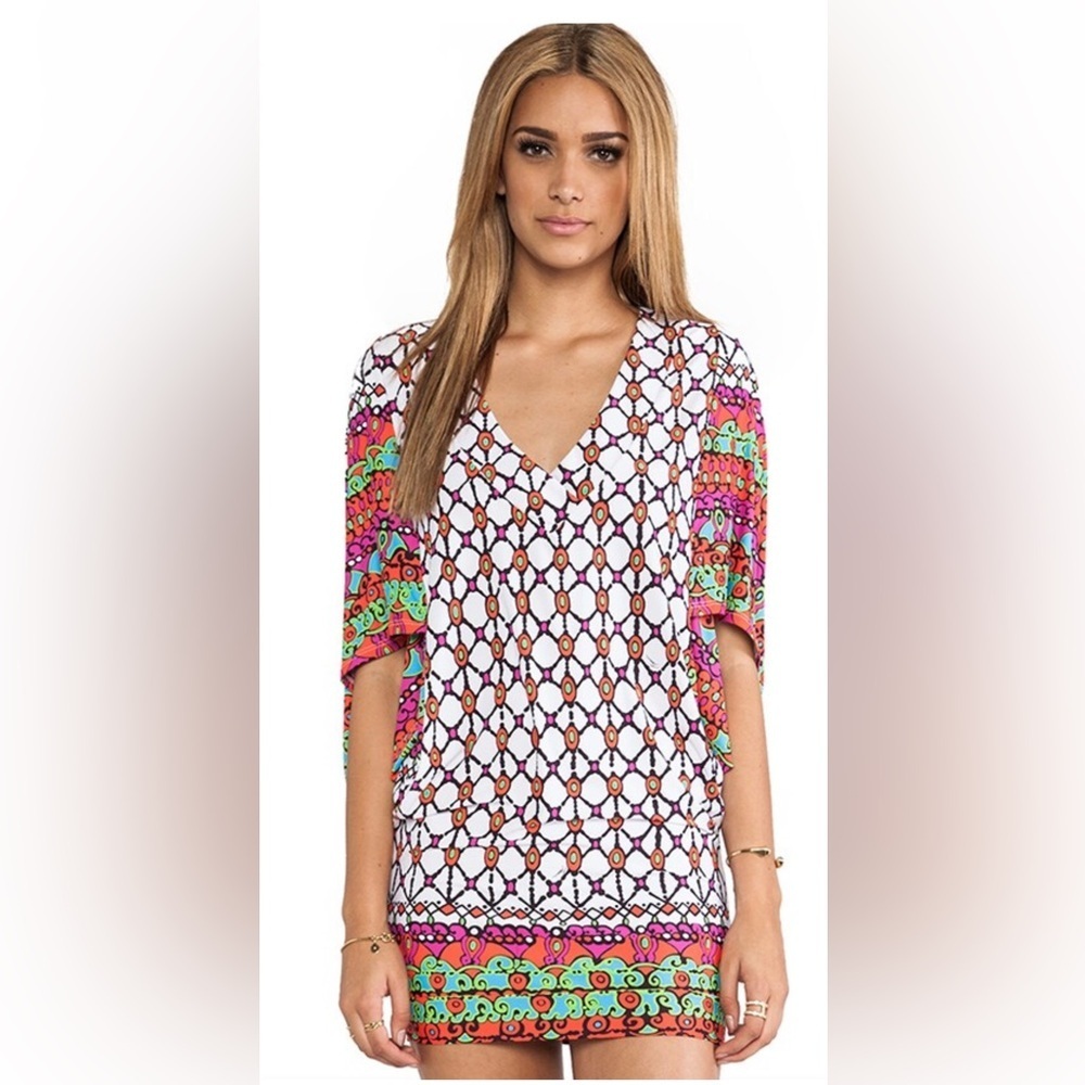 Trina Turke Women’s Venice Beach Tunic Cover Up in White Sz S Geometric Print